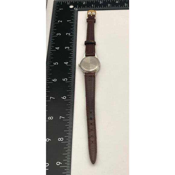 Timex Expedition Indiglo Womens Watch New Battery - Adjustable Band WR 50m - Picture 8 of 9